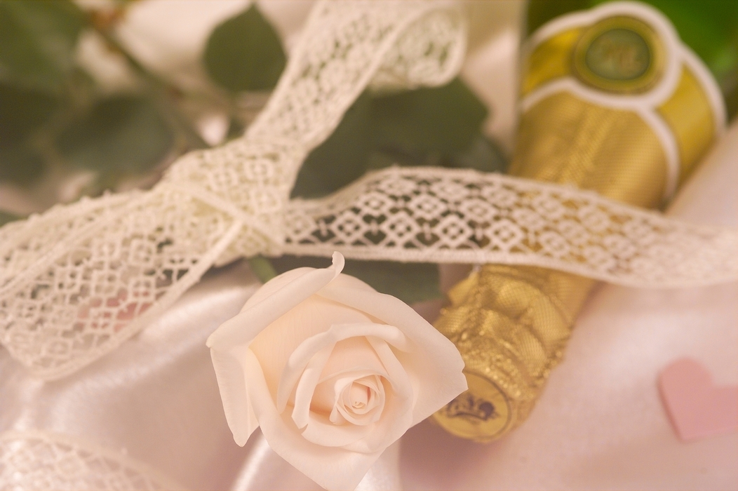 The Wedding Day:  Champagne and white Rose